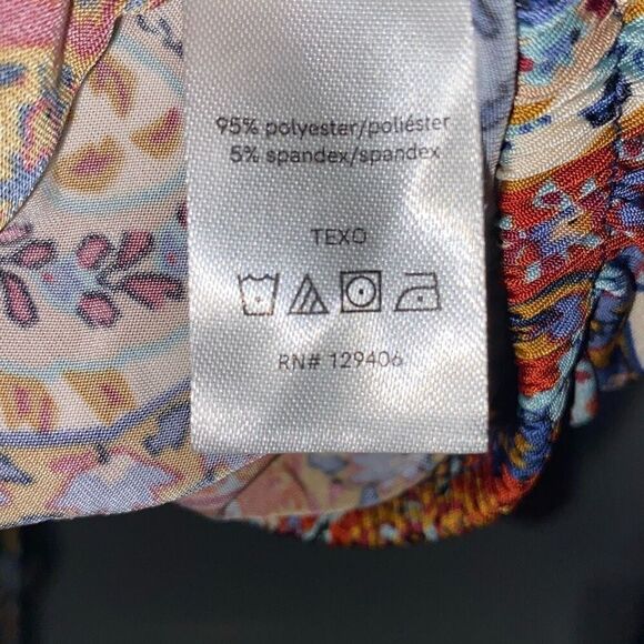 Venus Women's Multicolor Paisley Print Cold Shoulder V-Neck Top Blouse Size XS - Picture 9 of 10